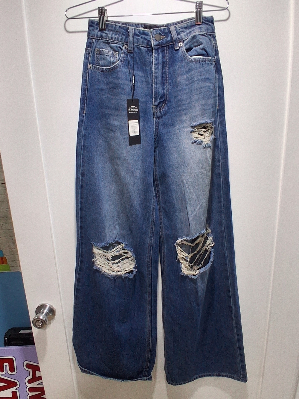 Fashion Nova Distressed Pop Out 90s Baggy Wide-Leg Ripped Blue Jeans 0